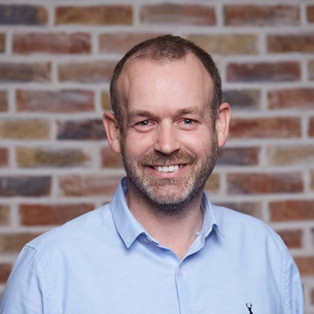 Simon Scott